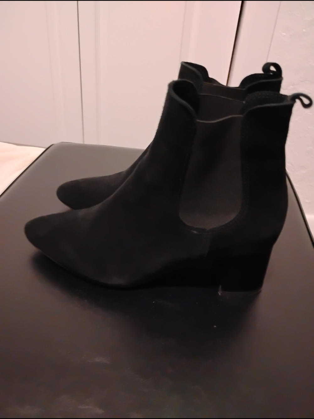 LA CANADIENNE $535 Ankle Suede Booties Size 6.5 Women's Block Heel Black